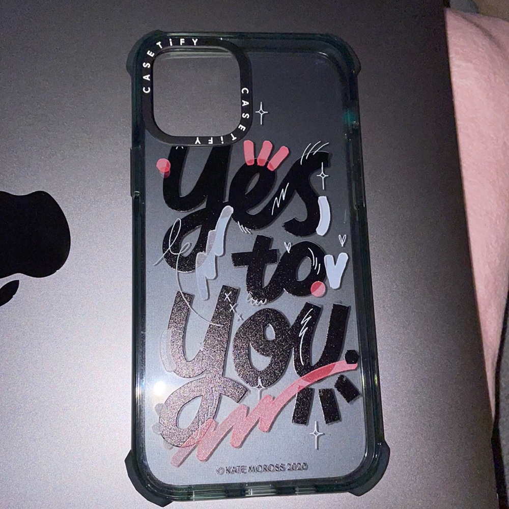 iPhone 12/12 pro casetify ultra impact case